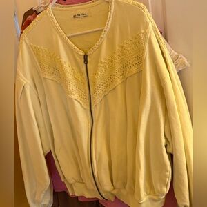 WE THE FREE YELLOW CROCHET DETAILED ZIP FRONT SWEATSHIRT SIZE XL